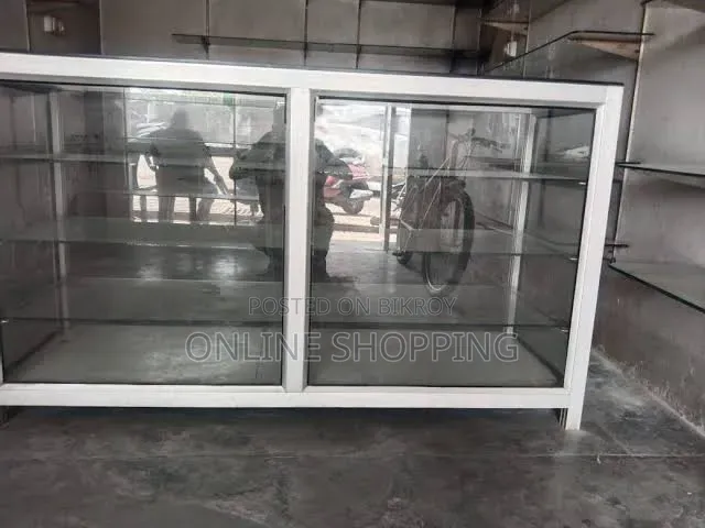 Display Glass Rak