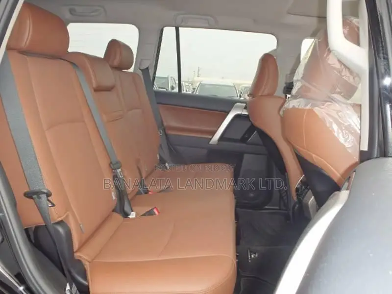 Toyota Land Cruiser Prado 3.0 172hp 2021 Black