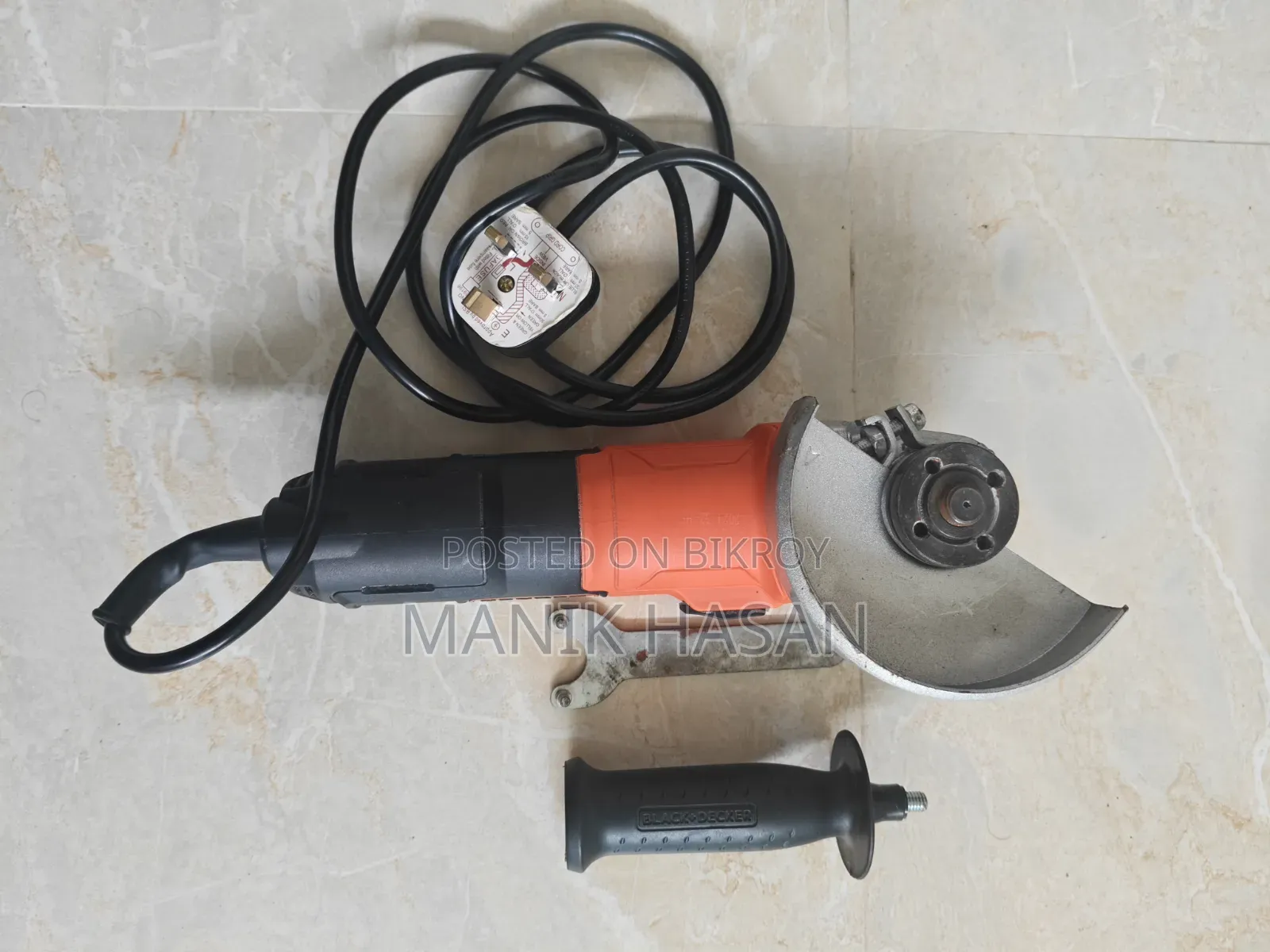 Black and Decker Grinder (4-1/2)/5 Inch (ORIGINAL)