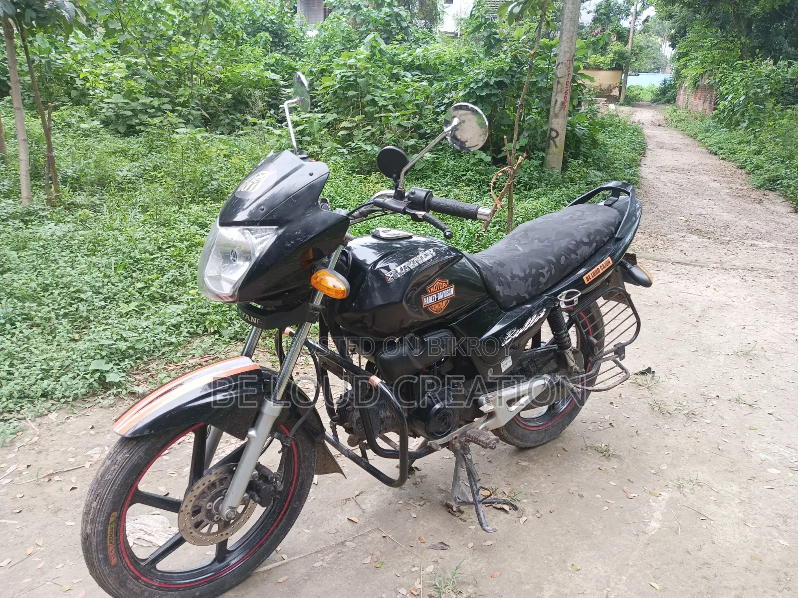Runner Bullet 100 2017 Black