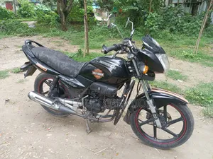 Runner Bullet 100 2017 Black