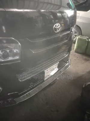 Toyota HiAce 2014 Black