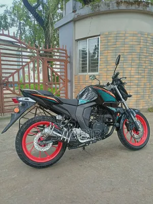 Mahindra Centuro 2017 Black