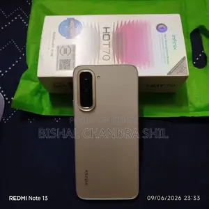 Infinix Hot 70 128 GB Silver