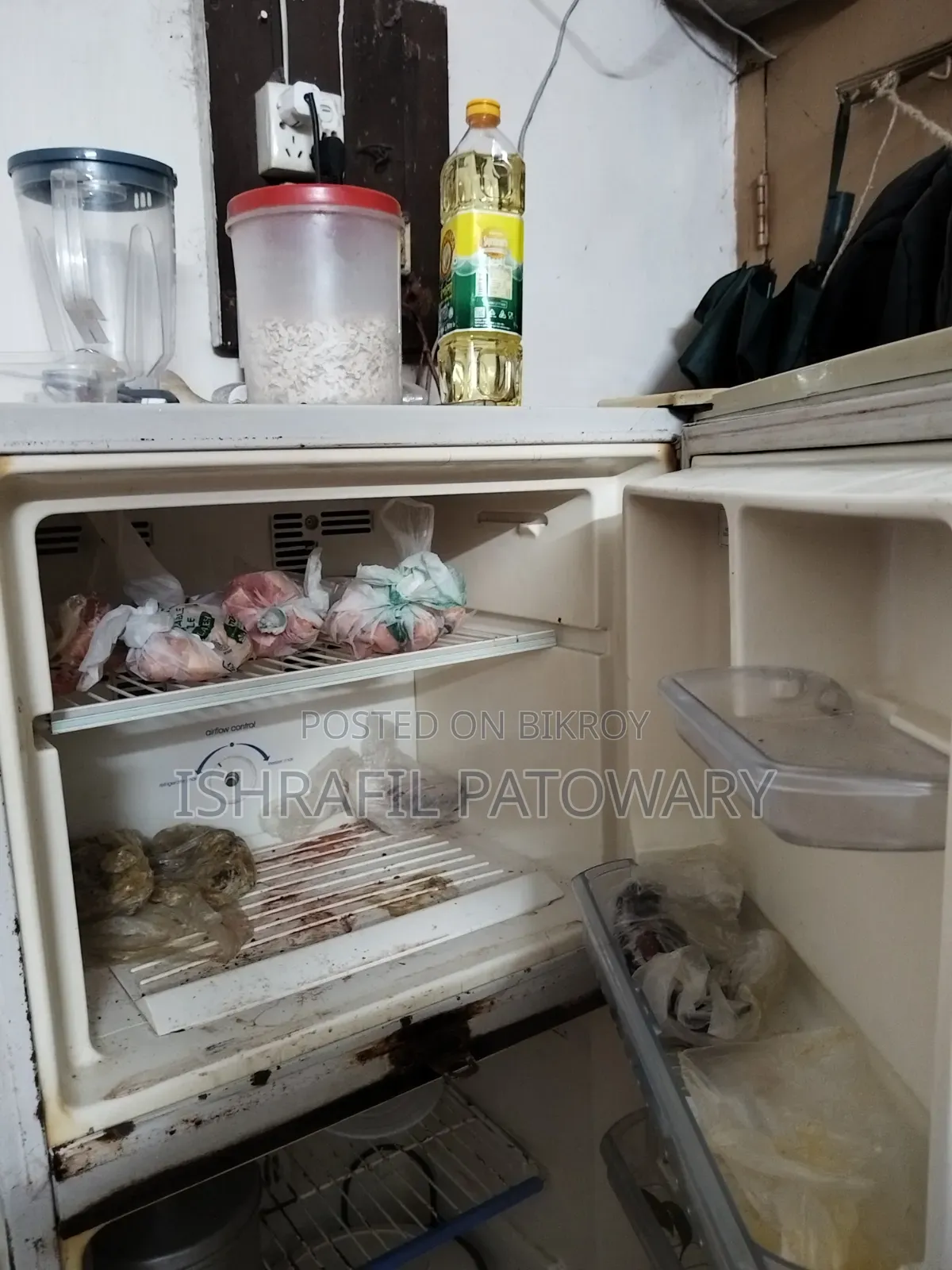 প্লিজ বিক্রি হবে