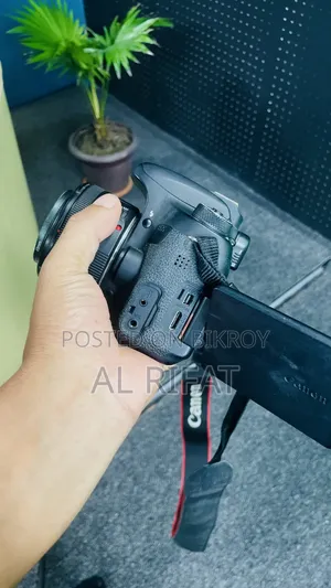 Canon Eos 760D With 50mm Lens