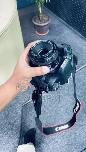Canon Eos 760D With 50mm Lens