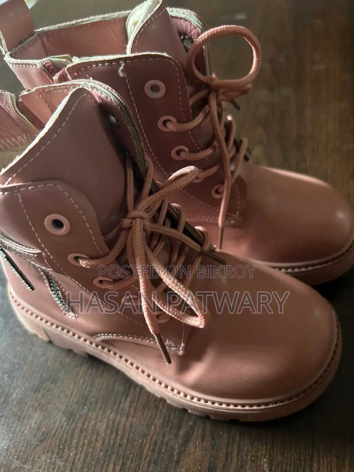 Stylish Pink Shoe With Laceup and Side Zip