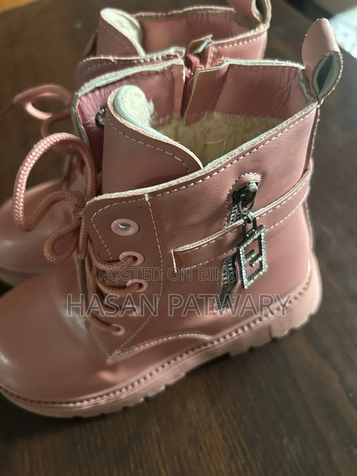 Stylish Pink Shoe With Laceup and Side Zip