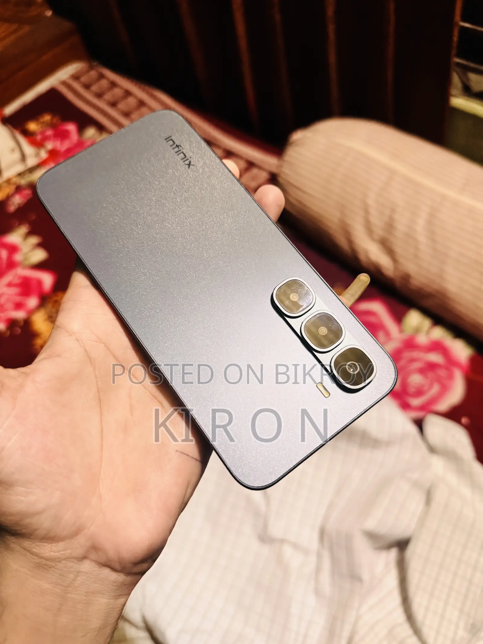 New Infinix Hot 16 GB Black