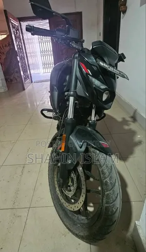 Bajaj Pulsar N250 2024 Black