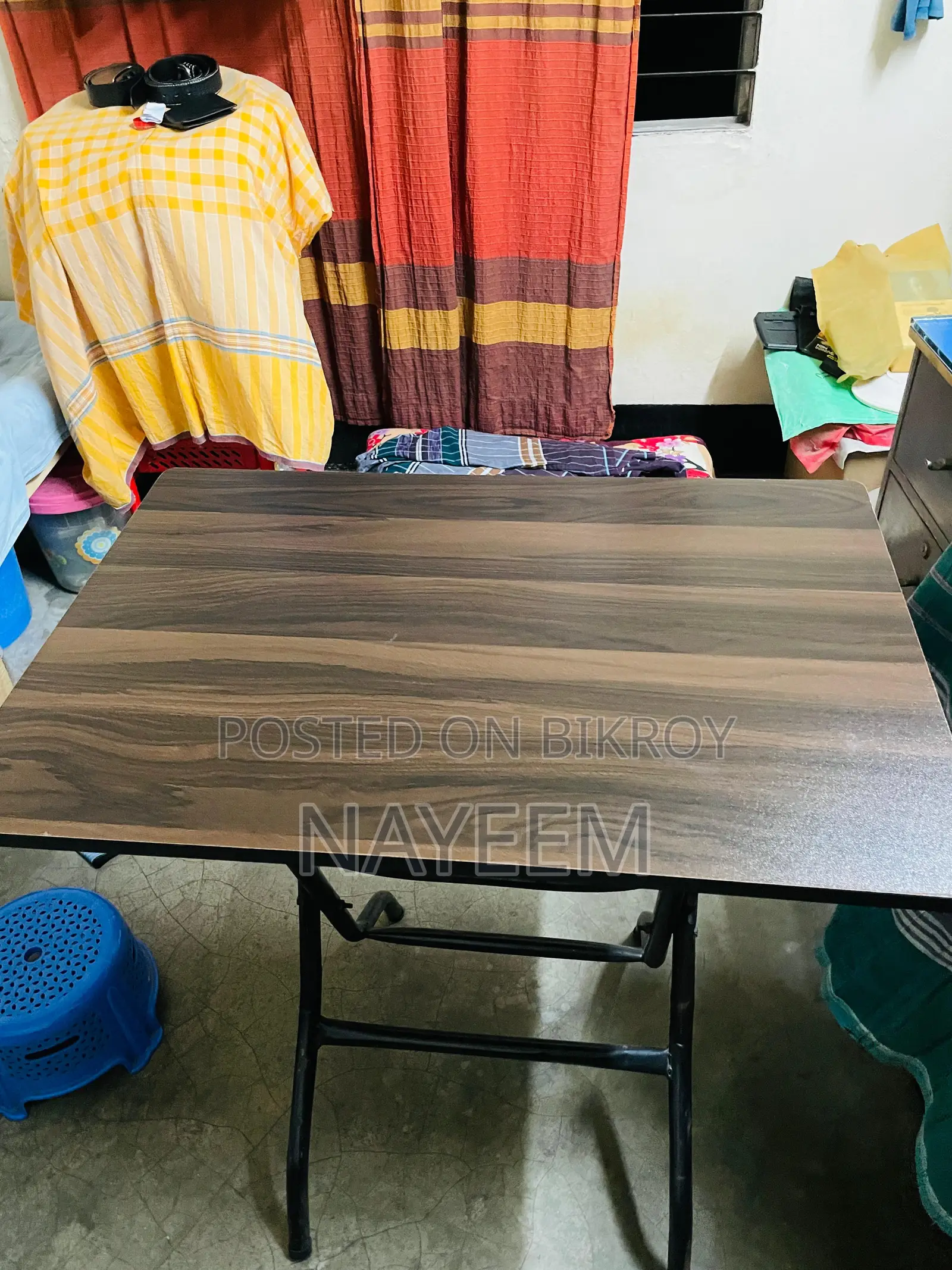 Table( Laptop and Reading)