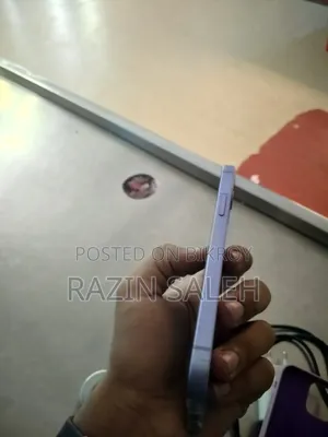 Apple iPhone 12 64 GB