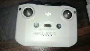 আর্জেন্ট একটা DJI Mini 2 ড্রোনের রিমোট ও 2 টা ব্যাটারি বিক্রি হবে।
