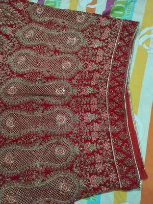 বড়দের ইন্ডিয়ান লেহেঙ্গা।