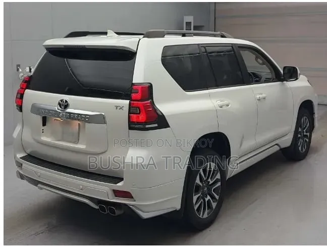 Toyota Land Cruiser Prado 2.7 2022 Pearl