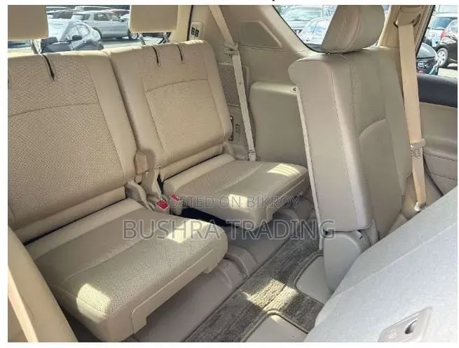 Toyota Land Cruiser Prado 2.7 2022 Pearl