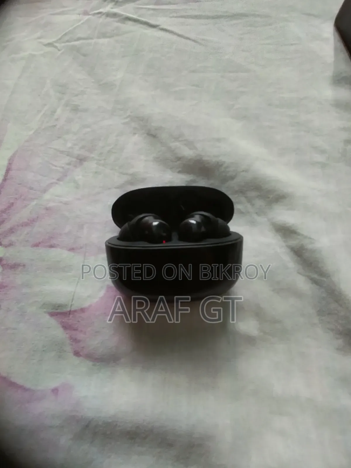 Oraimo Freeposds 3C