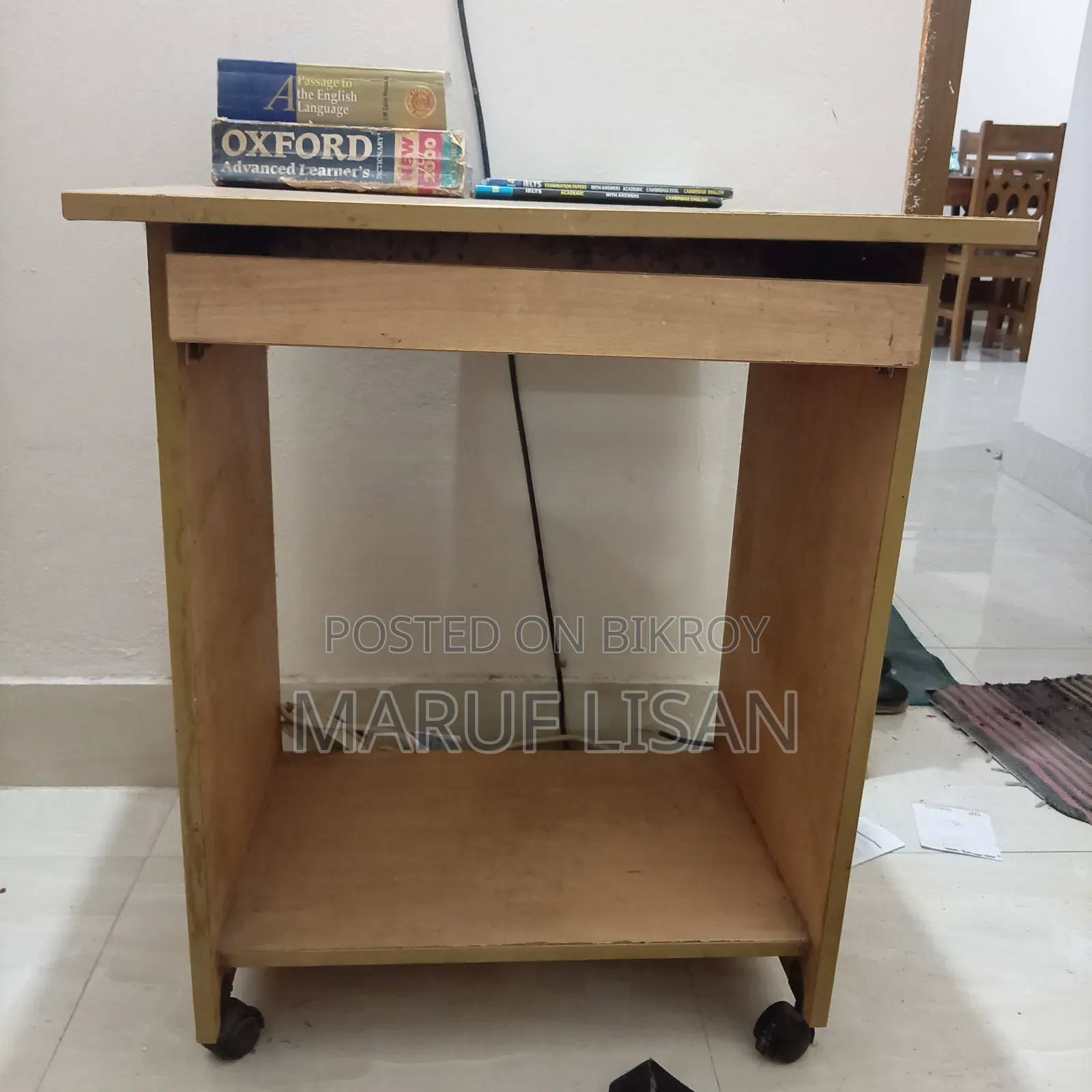 Otobi Used Computer Tabke
