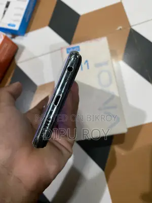 Vivo Y11 32 GB Green