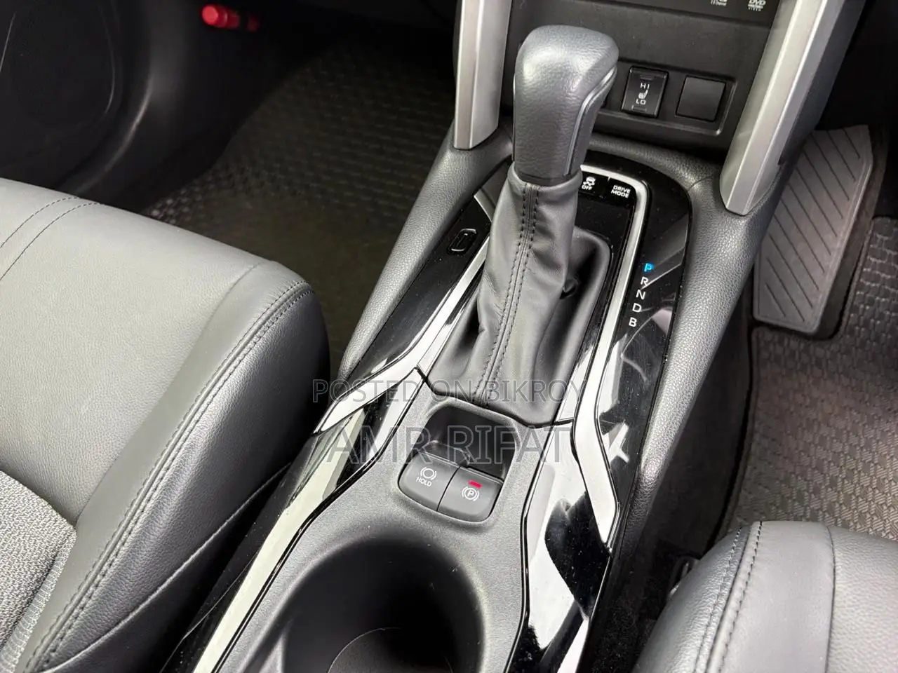 Toyota Corolla Cross 2023 Pearl