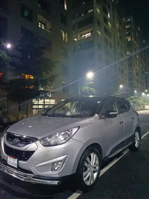 Hyundai Tucson 2012 Silver