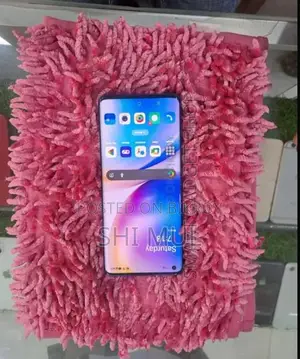 OnePlus 8 5G (T-Mobile) 128 GB Gold