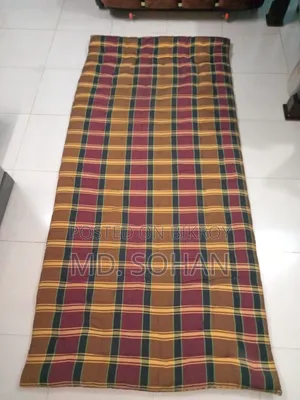 তোশক বিক্রয় হবে।