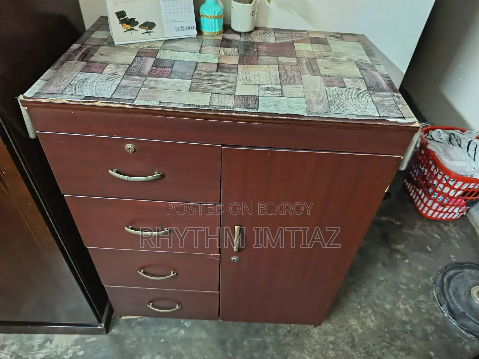 Selling Wardrobe