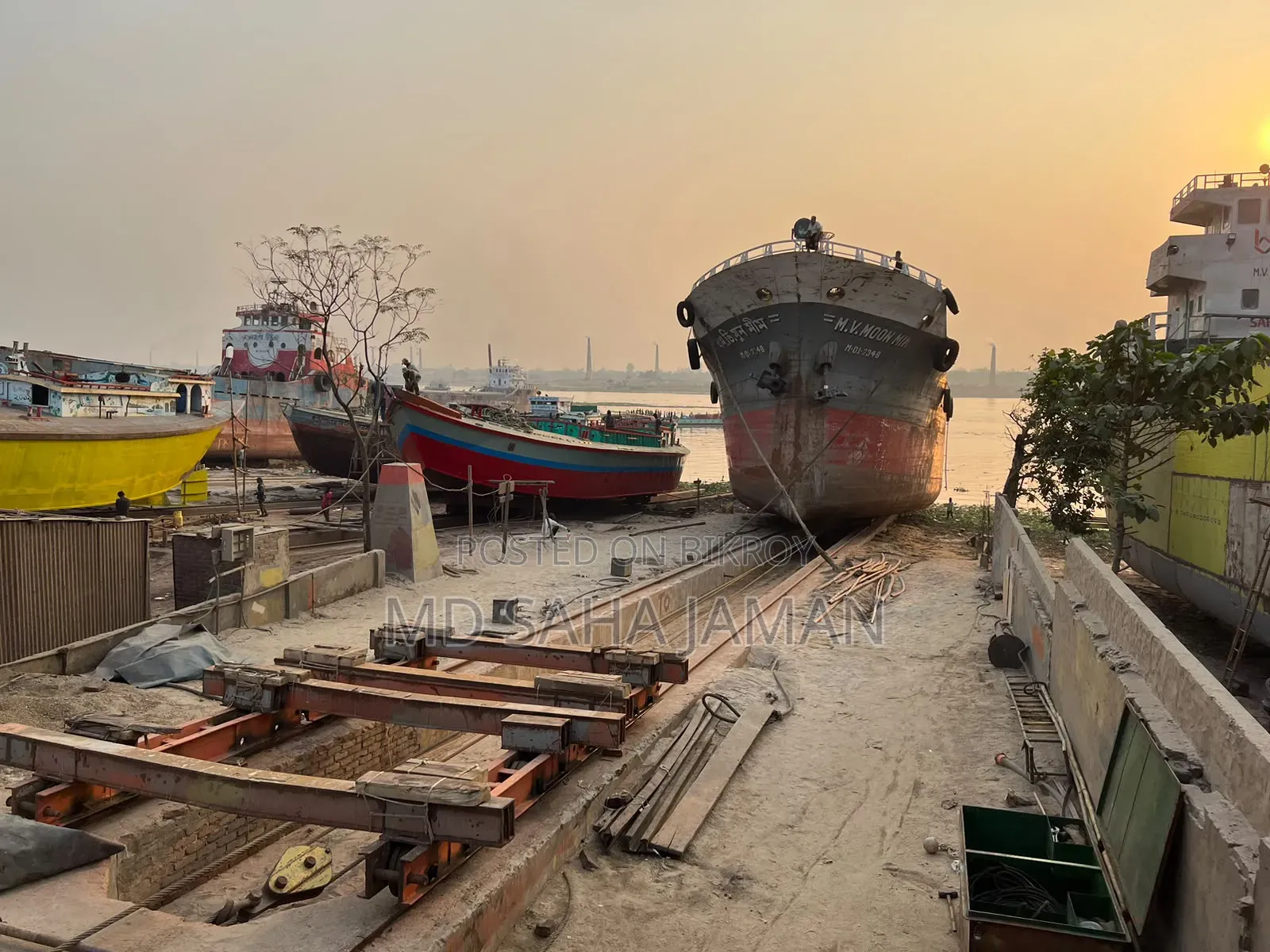 ঠিকানাঃ এনায়েতগঞ্জ, ধর্মগঞ্জ, গুদারাঘাট, পঞ্চবটি, নারায়নগঞ্জ।