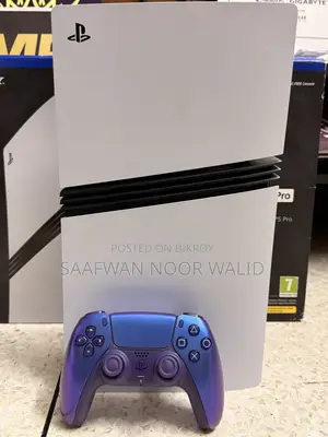 Selling PS5 Pro With a Chroma Indigo Controller