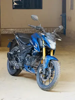 Honda Hornet 2.0 2025 Blue