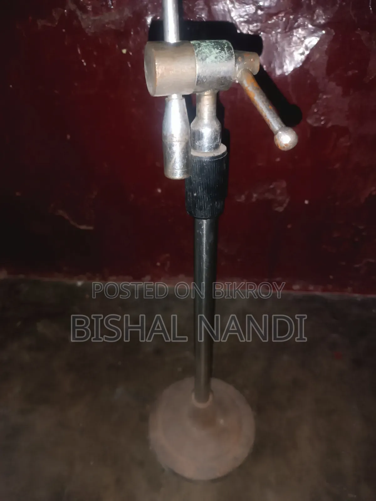 Used Microphone Stand – Classical Music / Stage Show