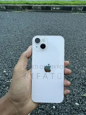 Apple iPhone 13 128 GB Pink