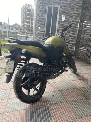 Honda CB 2015