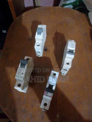 "Used Legrand Circuit Breakers - 20A"