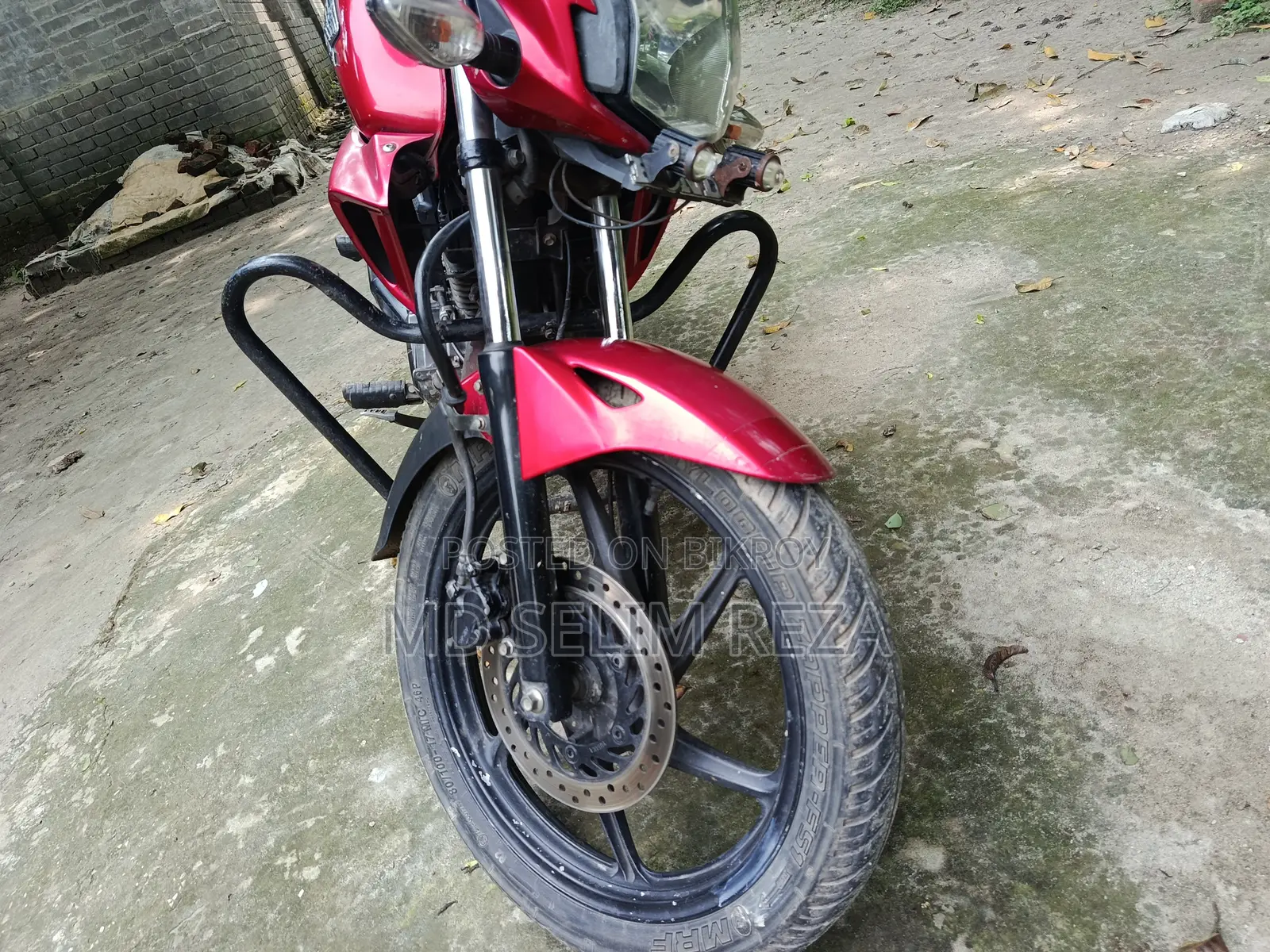 Honda CB 2016 Red
