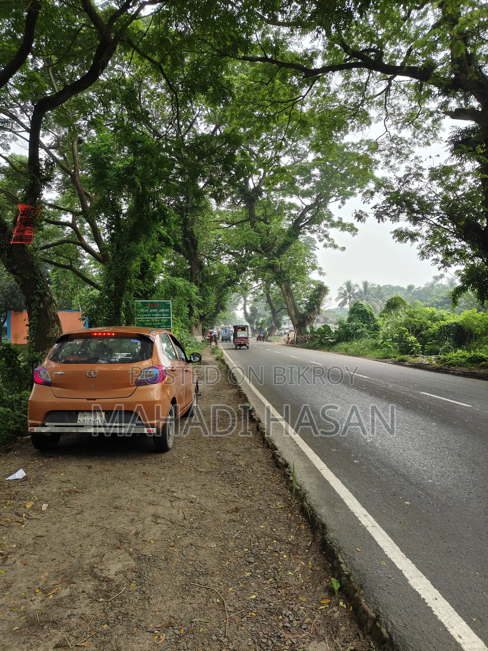 Tata Tiago 2018 Gold