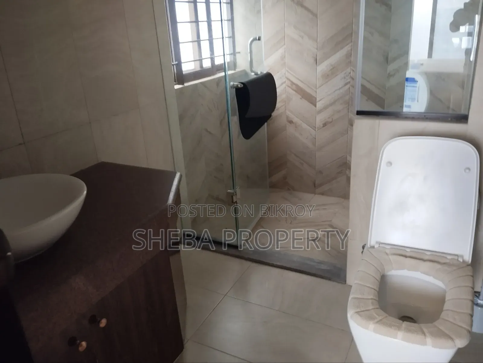Furnished 4bdrm Apartment in Baridhara for Rent