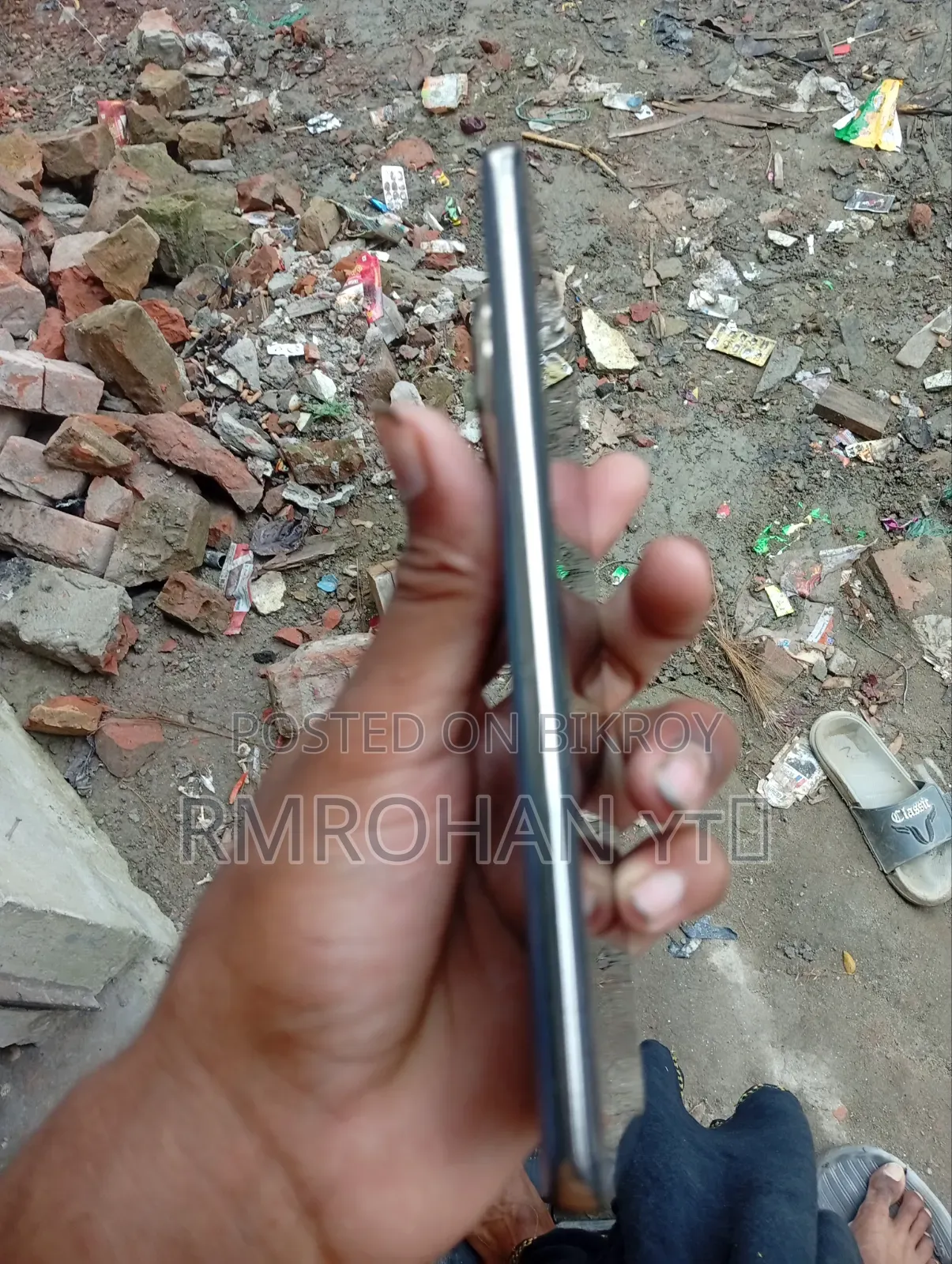 রিয়েলমি ১২ প্রো প্লাস ২৫৬ জিবি পার্পল