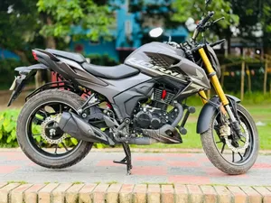Honda Hornet 2.0 2025 Gray