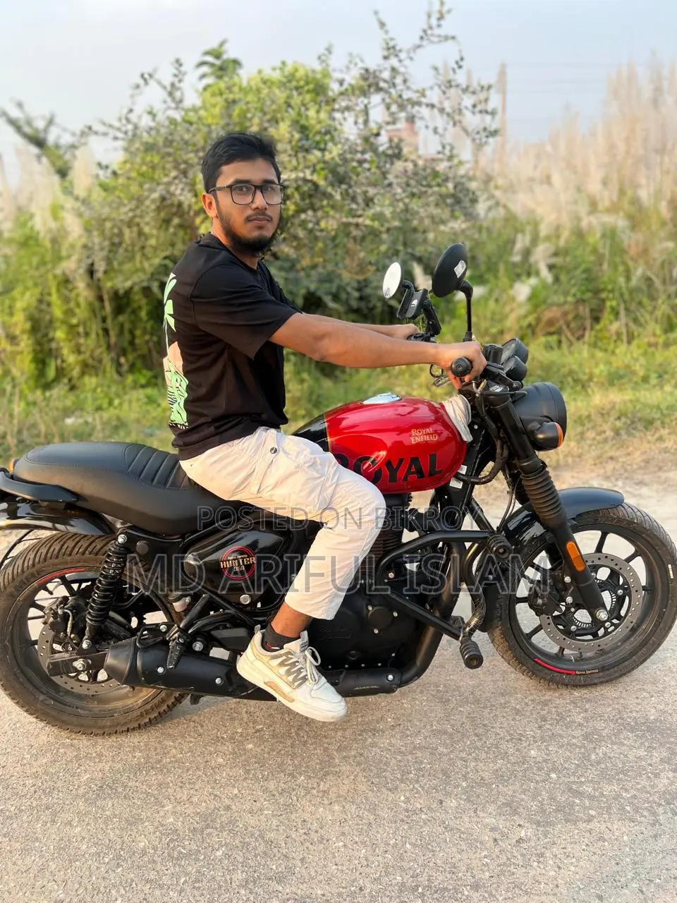 Royal Enfield Classic 350 2025 Red