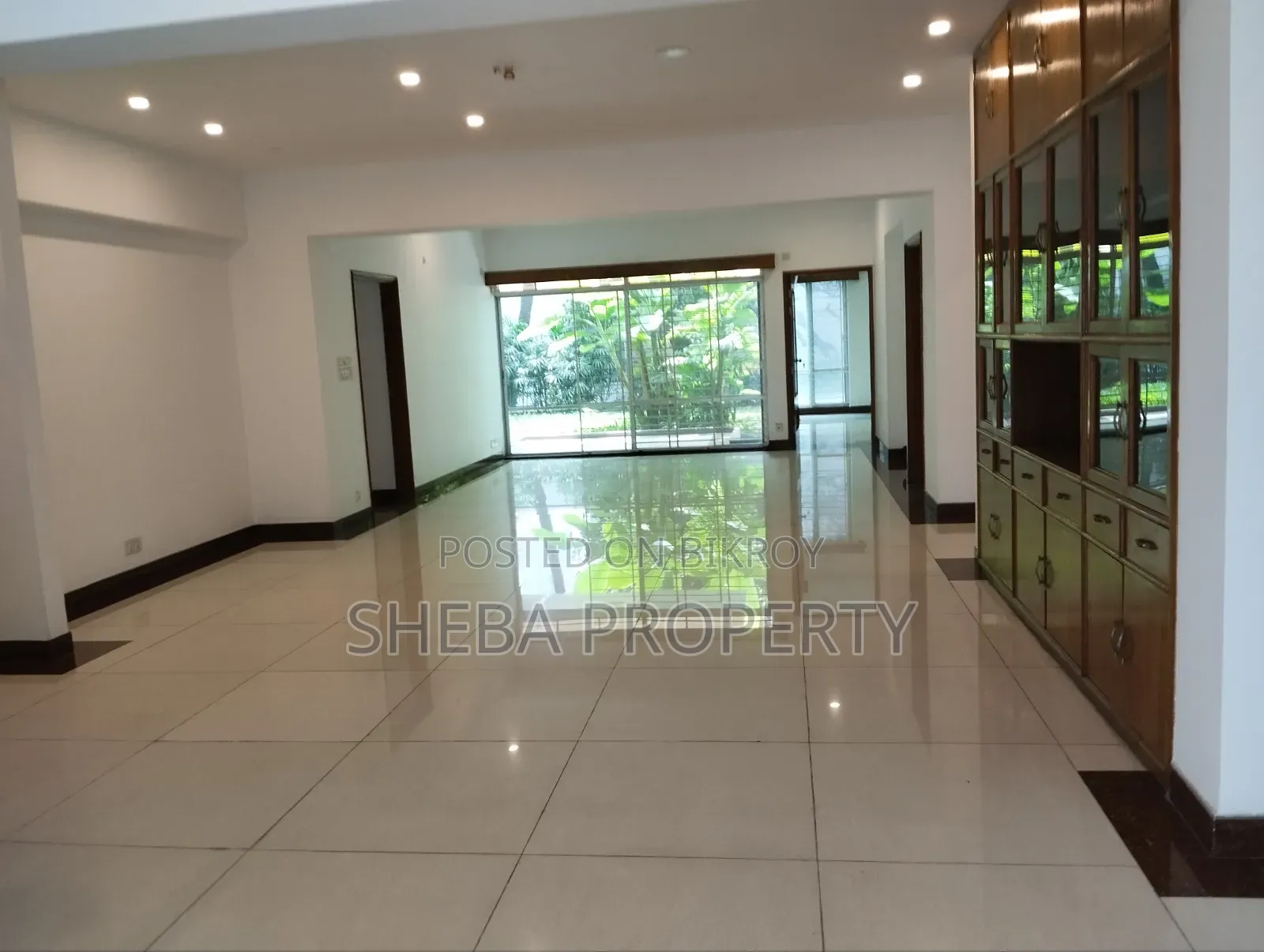 4bdrm Apartment in Baridhara for Rent