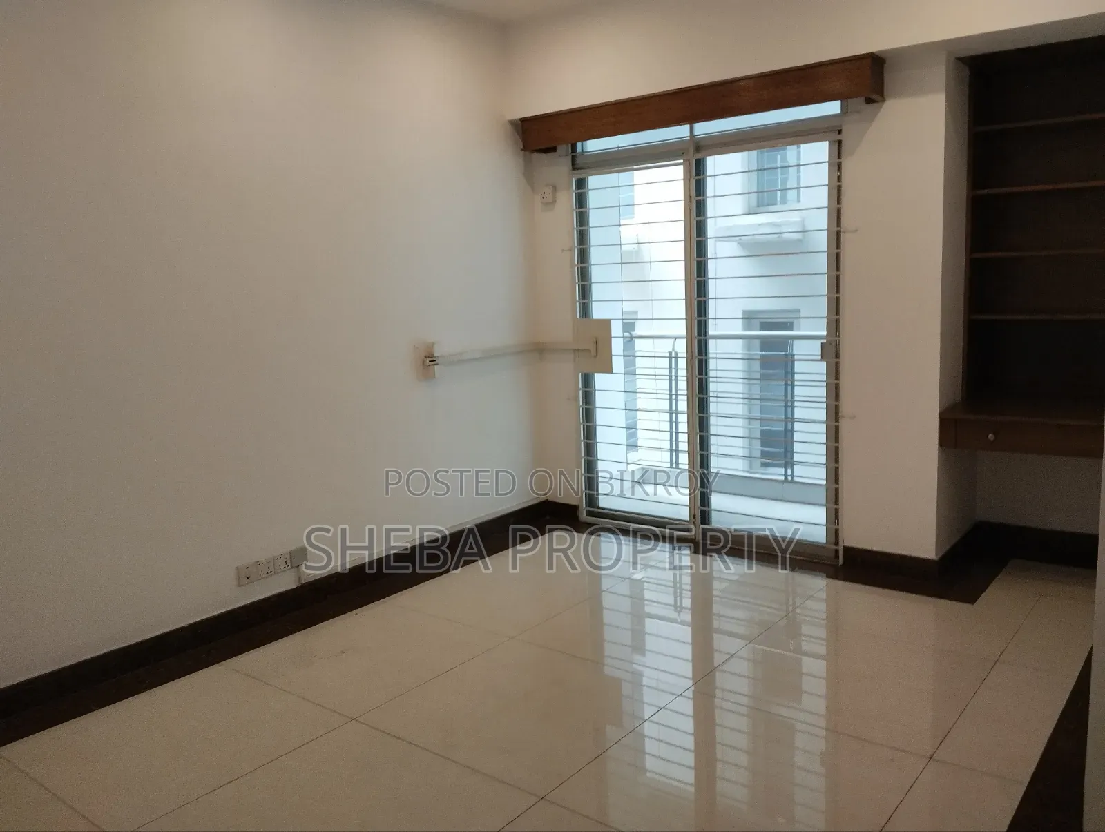 4bdrm Apartment in Baridhara for Rent