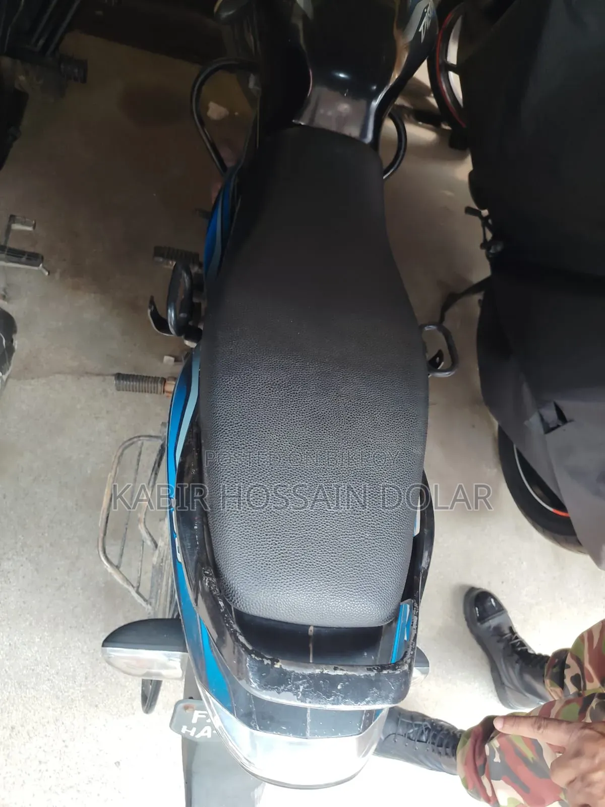 Bajaj Discover 100 2012 Blue