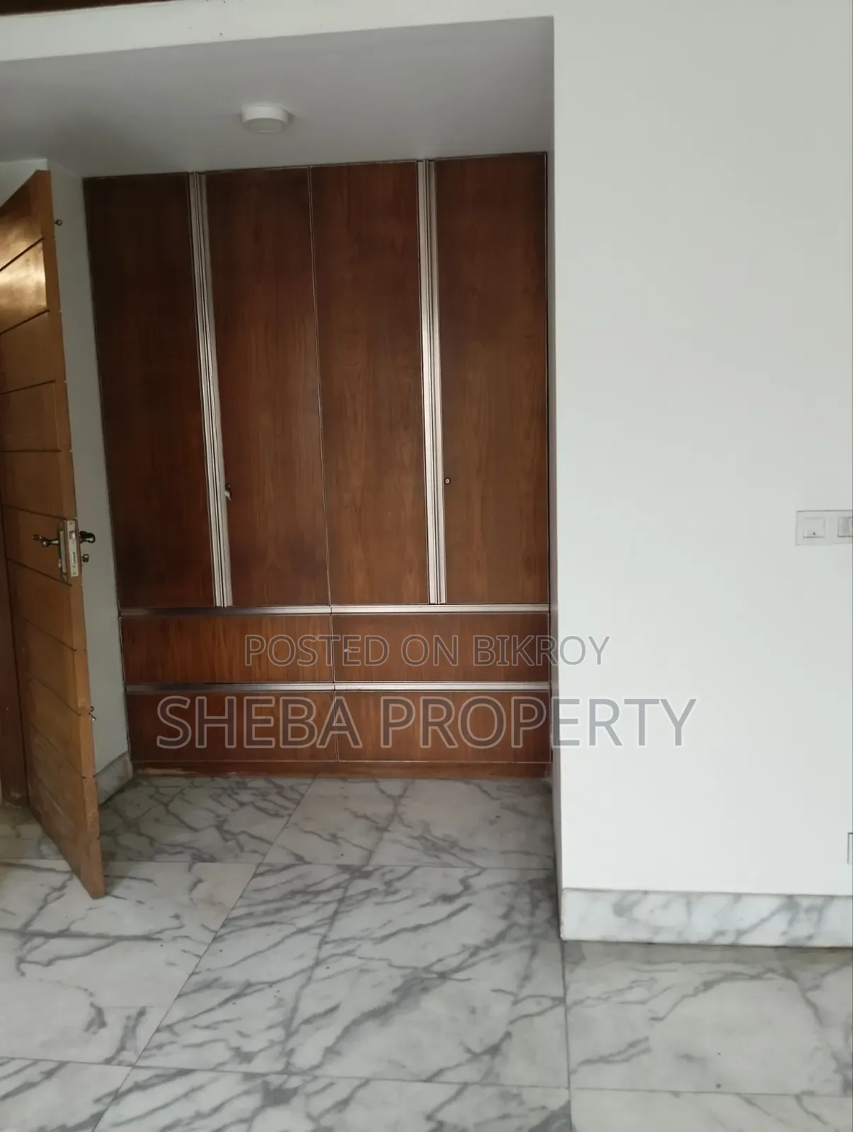 4bdrm Apartment in Baridhara for Rent