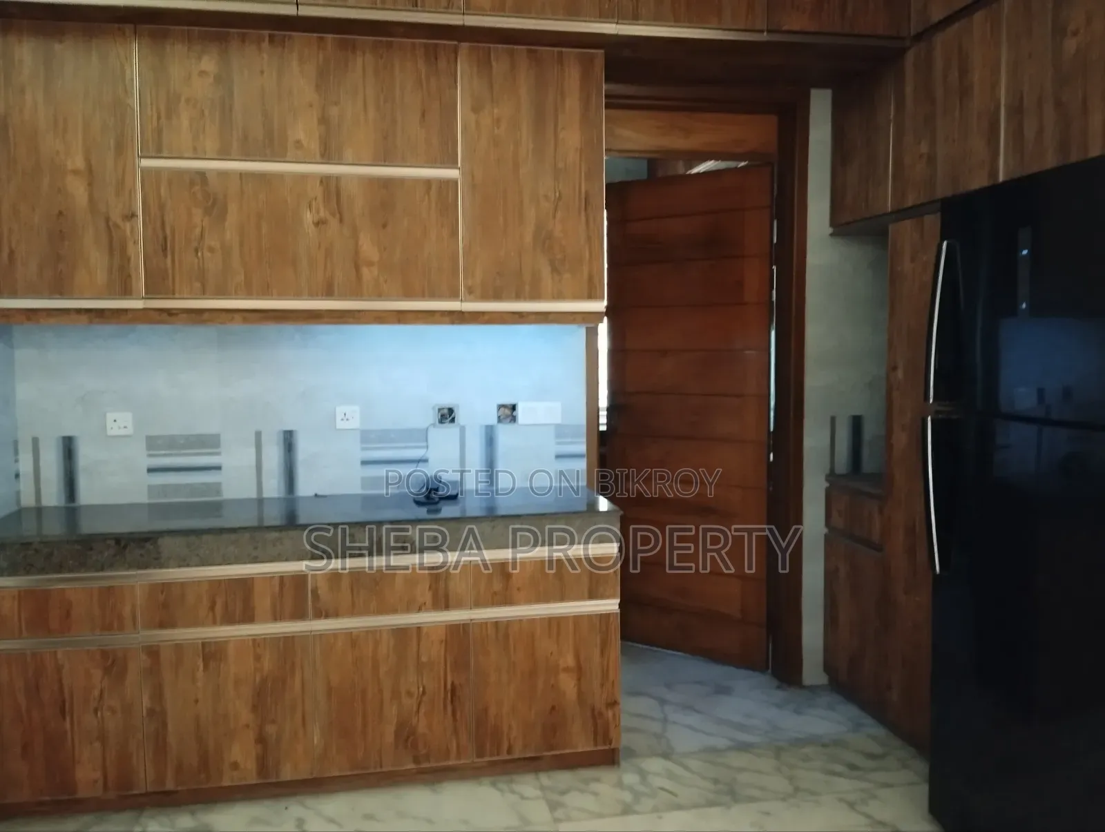 4bdrm Apartment in Baridhara for Rent