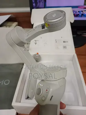 DJI OM 4 SE Smartphone Gimbal একদম ভালো Condition | Personal Use