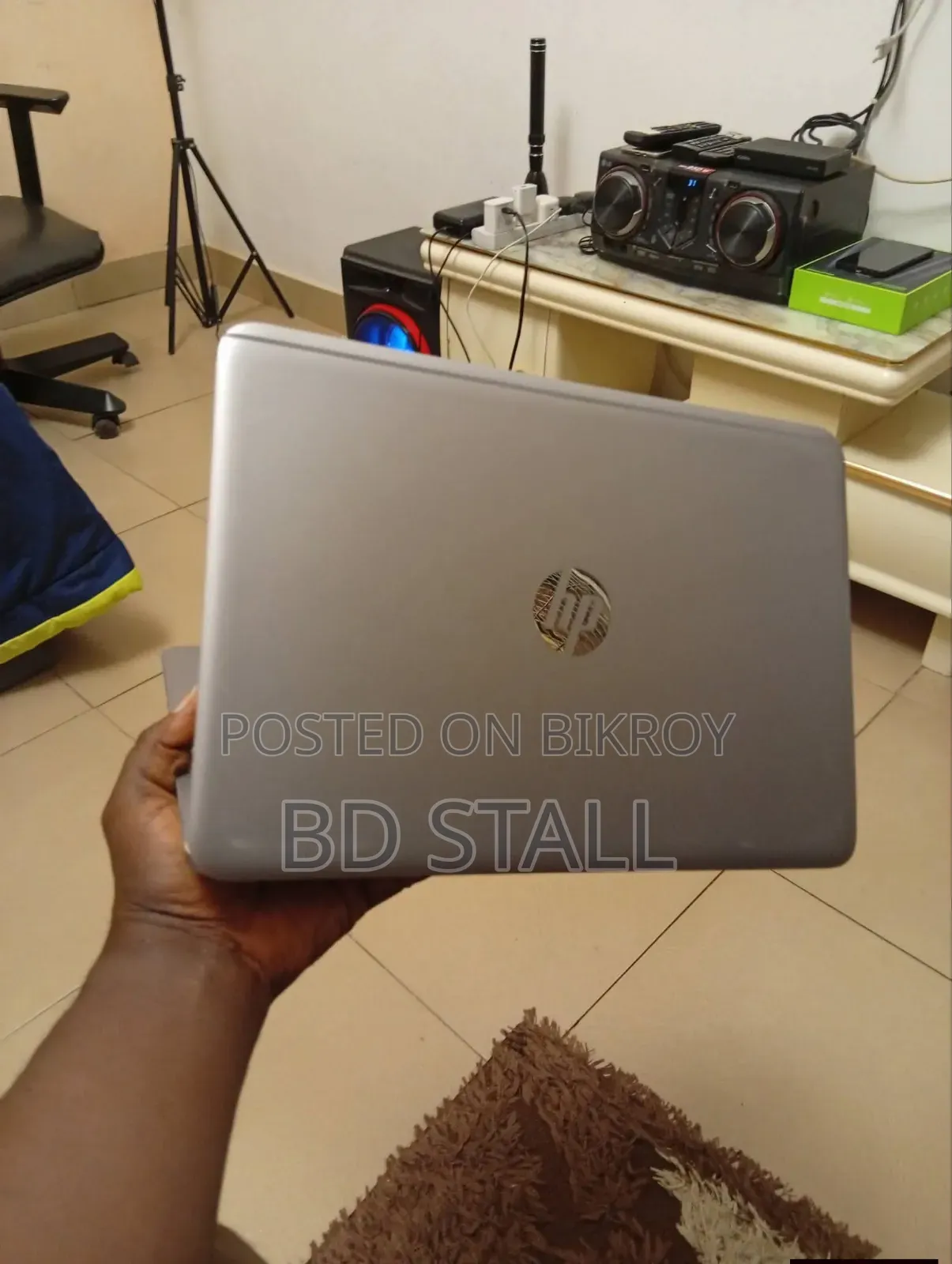 ল্যাপটপ HP EliteBook 8460P ৪জিবি ইন্টেল কোর আই৩ এসএসডি ৭২জিবি
