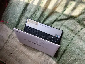 Laptop Acer Aspire 1 2GB Intel Atom SSD 160GB